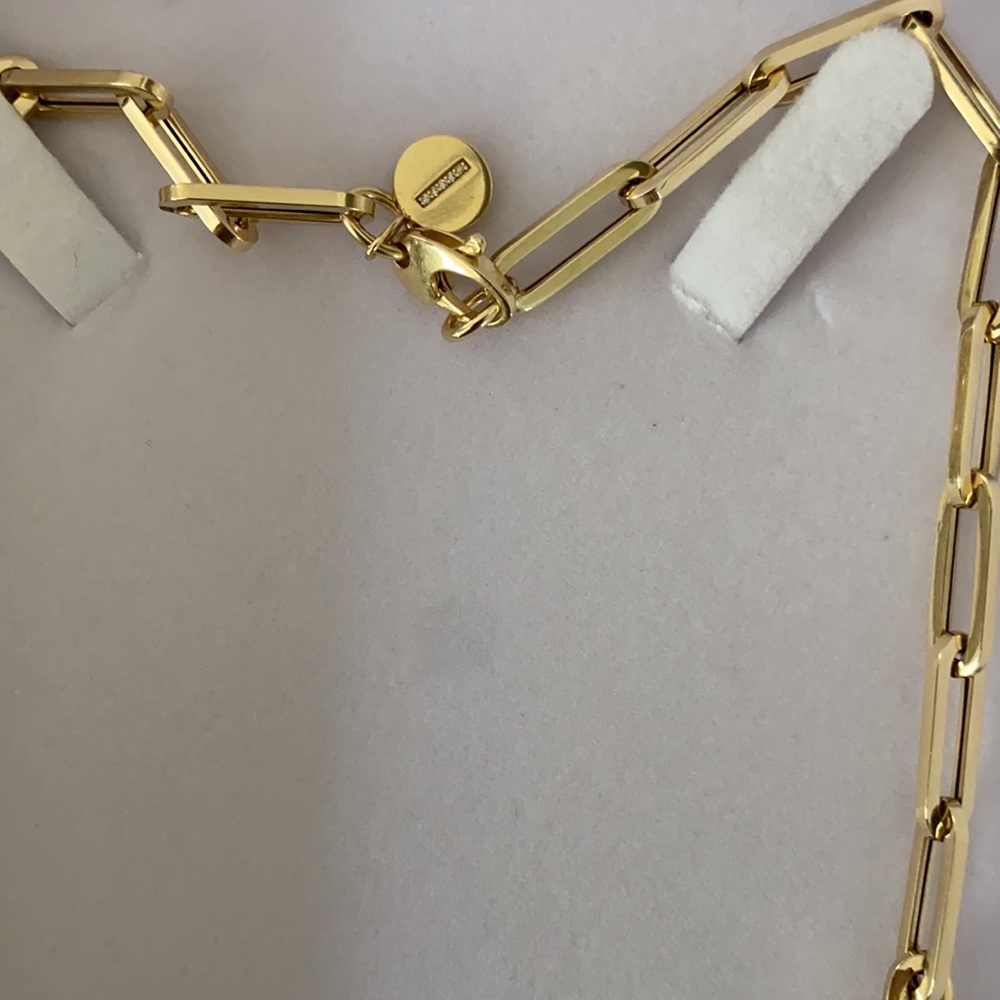 Baby gold 14K gold paper clip chain link necklace - Picture 3 of 4